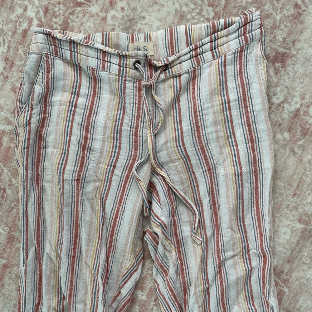 Per Se Multicolor Striped Linen Capris
